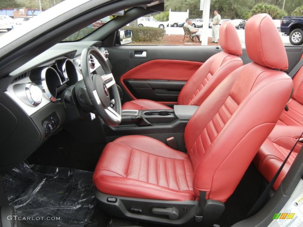 Red/Dark Charcoal Interior 2006 Ford Mustang GT Premium Convertible Photo #60158748