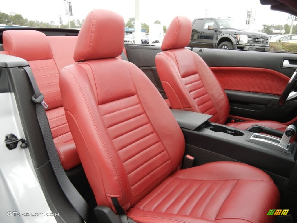 Red/Dark Charcoal Interior 2006 Ford Mustang GT Premium Convertible Photo #60158793