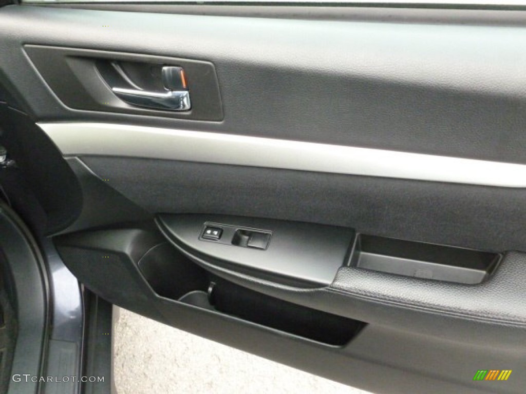 2011 Outback 2.5i Wagon - Graphite Gray Metallic / Off Black photo #13