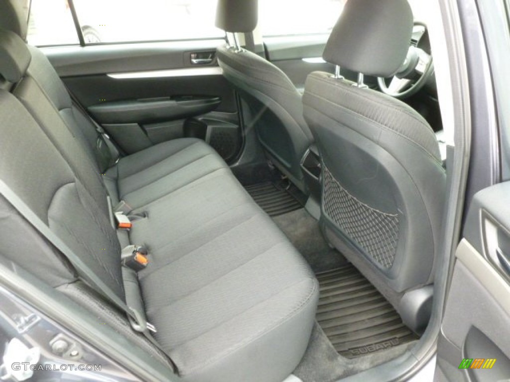 2011 Outback 2.5i Wagon - Graphite Gray Metallic / Off Black photo #14