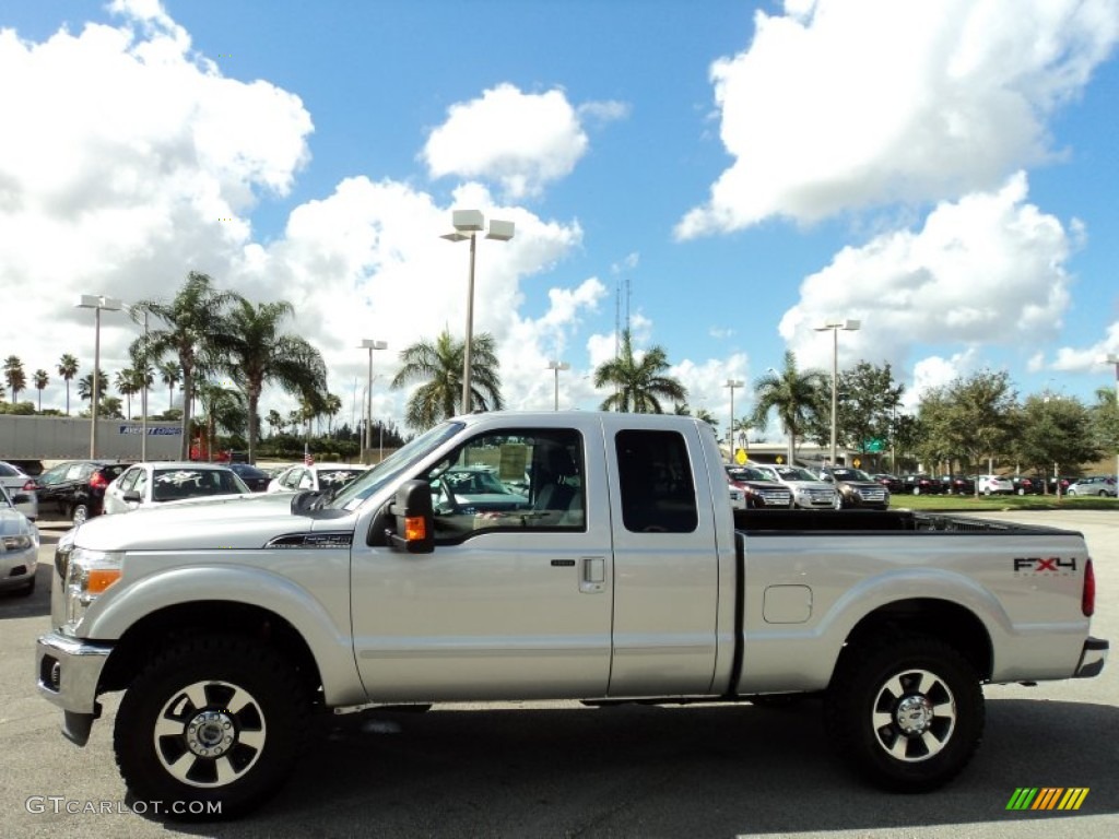 2011 F250 Super Duty Lariat SuperCab 4x4 - Ingot Silver Metallic / Black Two Tone Leather photo #14