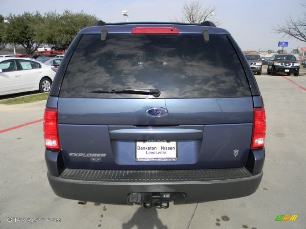 2003 Explorer XLT - Medium Wedgewood Blue Metallic / Medium Parchment Beige photo #4