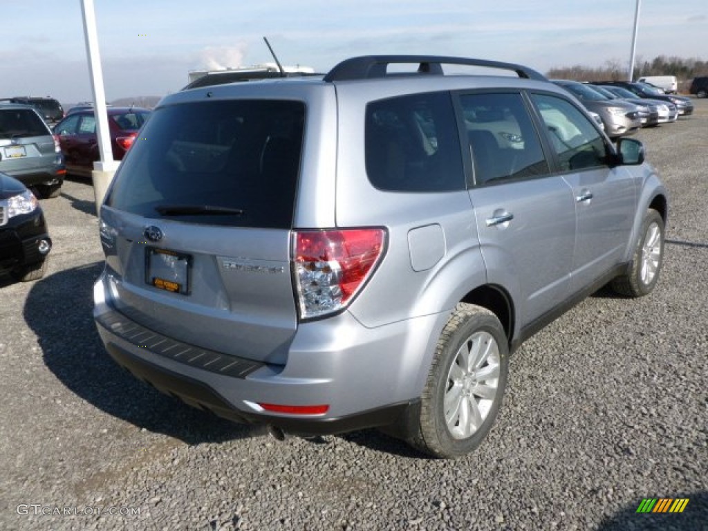 2012 Forester 2.5 X Limited - Ice Silver Metallic / Black photo #6