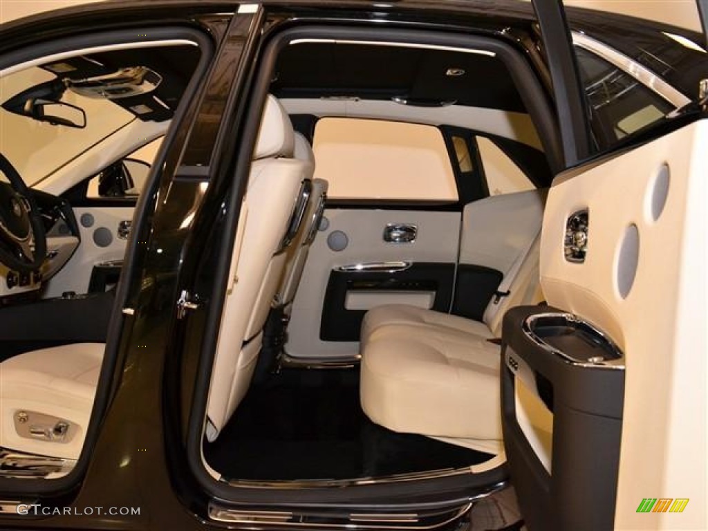 Creme Light/Black Interior 2011 Rolls-Royce Ghost Standard Ghost Model Photo #60167715