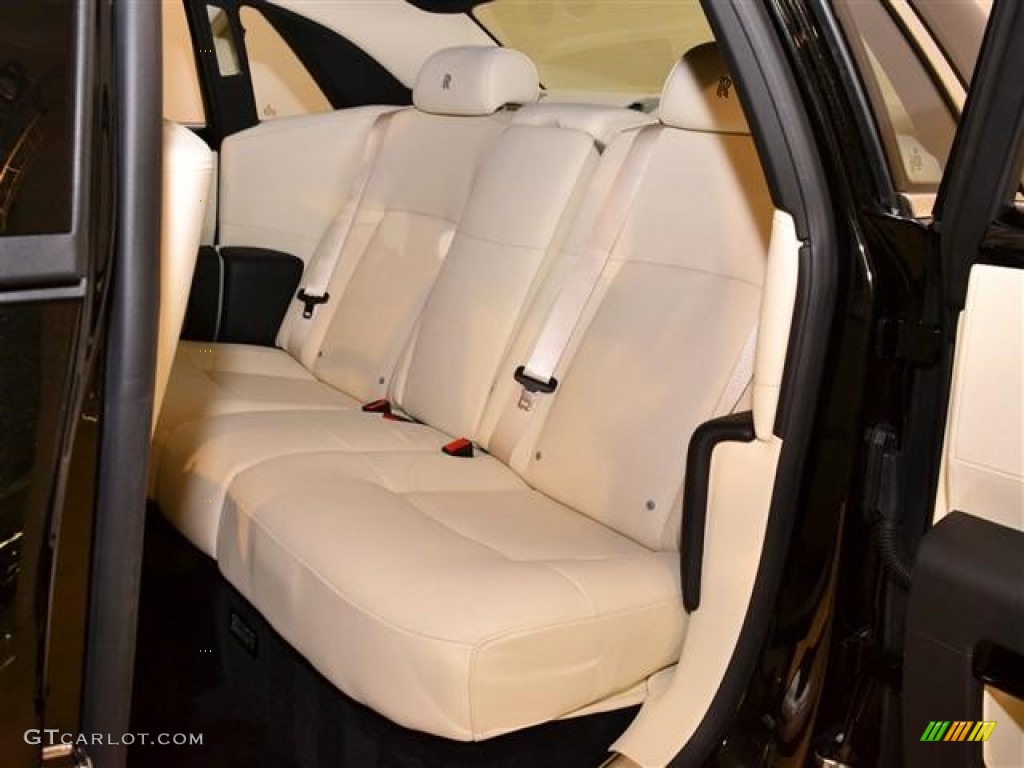 2011 Rolls-Royce Ghost Standard Ghost Model Rear Seat Photo #60167733