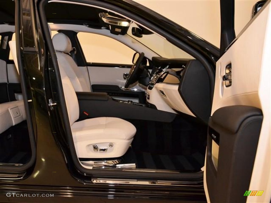 Seashell/Black Interior 2012 Rolls-Royce Ghost Standard Ghost Model Photo #60167982
