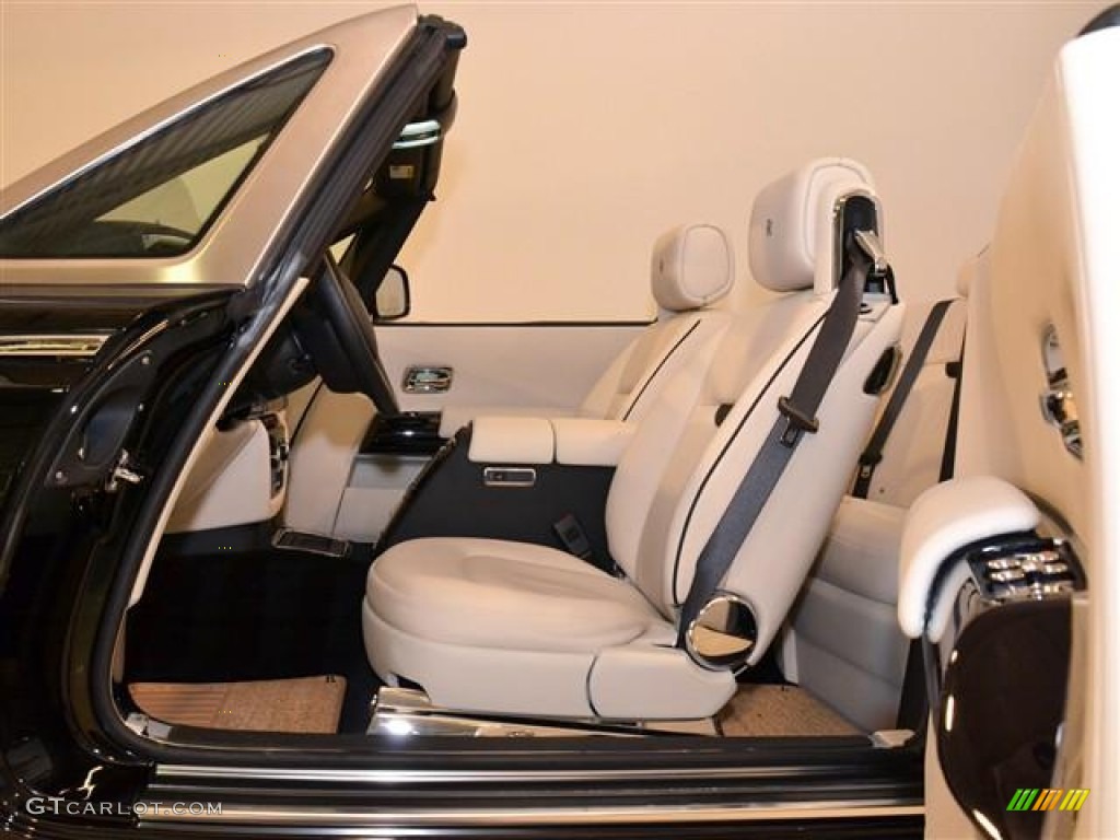 Seashell/Black Interior 2011 Rolls-Royce Phantom Drophead Coupe Photo #60169098