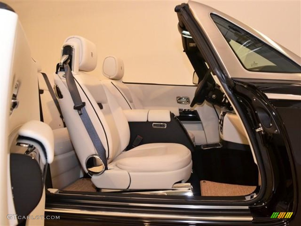 Seashell/Black Interior 2011 Rolls-Royce Phantom Drophead Coupe Photo #60169137