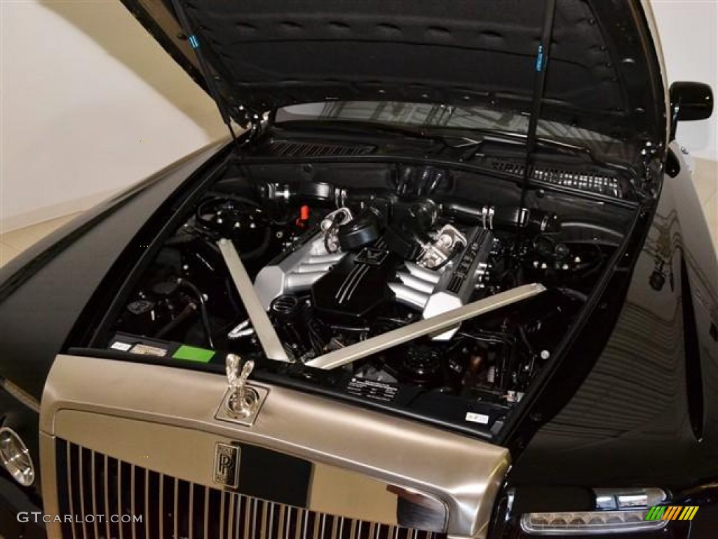 2011 Rolls-Royce Phantom Drophead Coupe Engine Photos