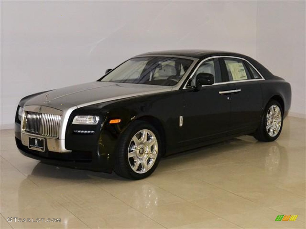 Diamond Black 2011 Rolls-Royce Ghost Standard Ghost Model Exterior Photo #60169203