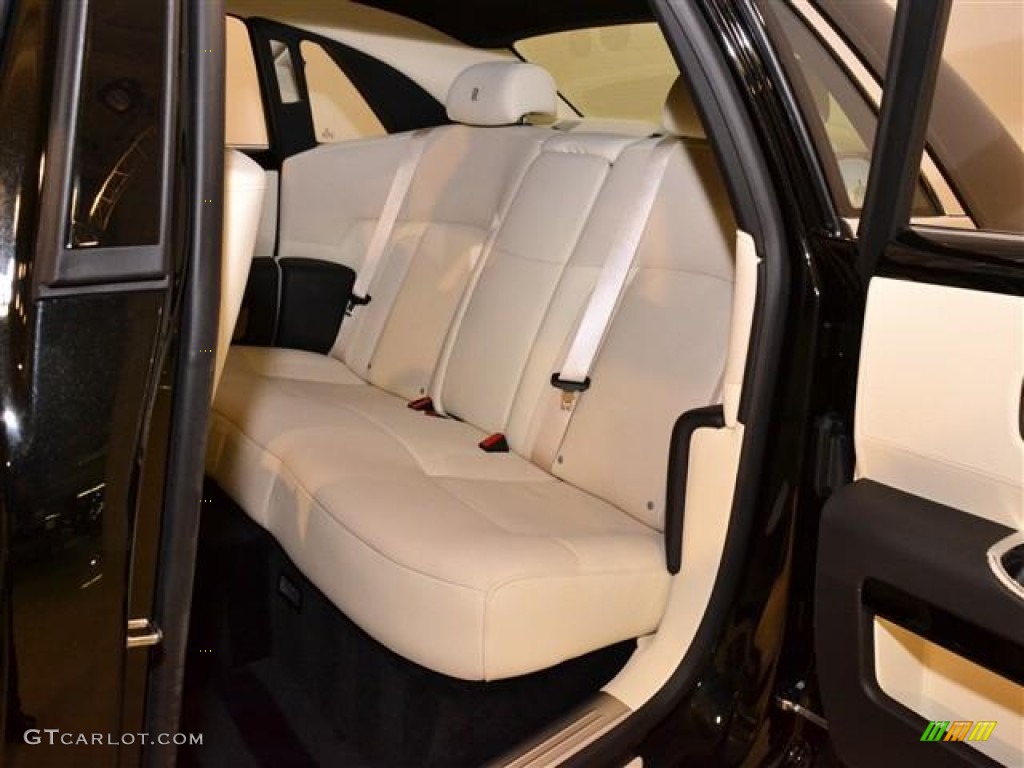 2011 Rolls-Royce Ghost Standard Ghost Model Rear Seat Photo #60169296