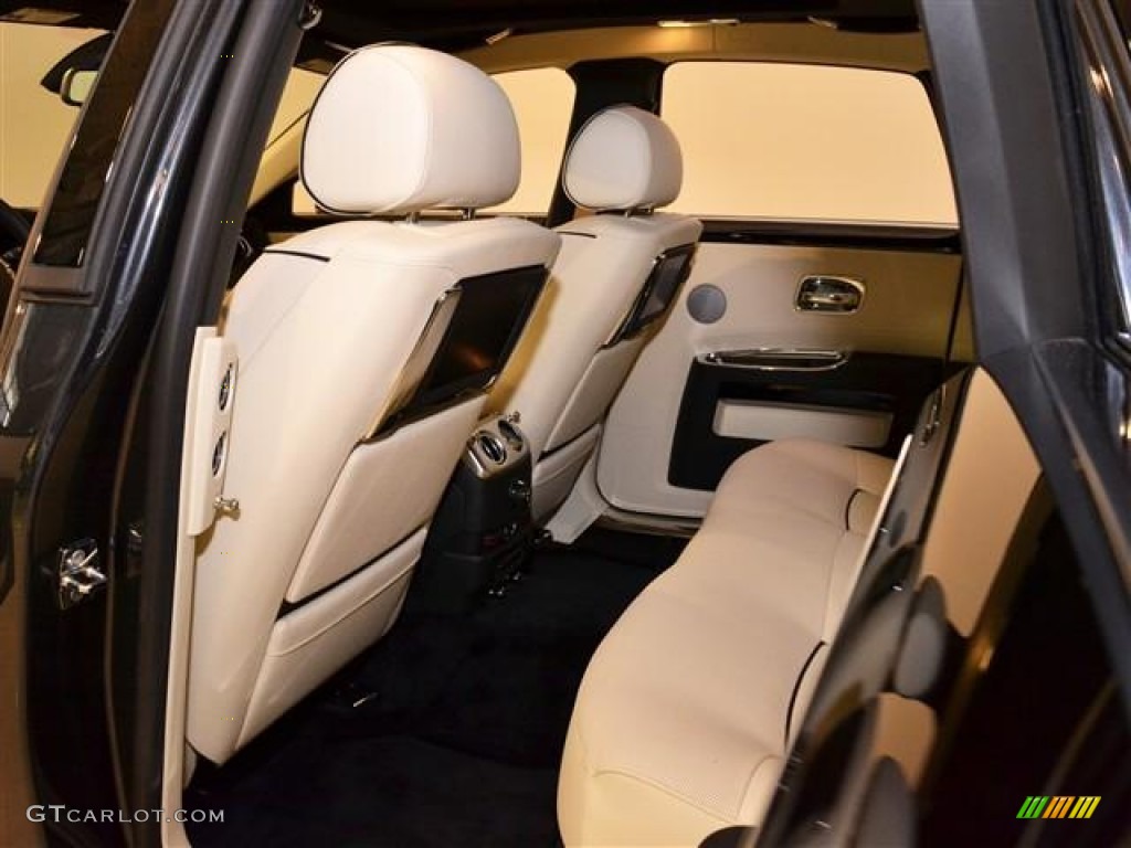 Creme Light/Black Interior 2011 Rolls-Royce Ghost Standard Ghost Model Photo #60169446