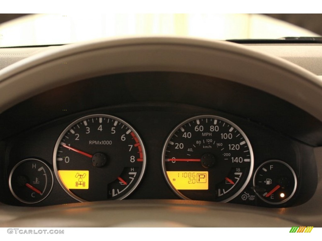 2011 Nissan Pathfinder LE V8 4x4 Gauges Photos