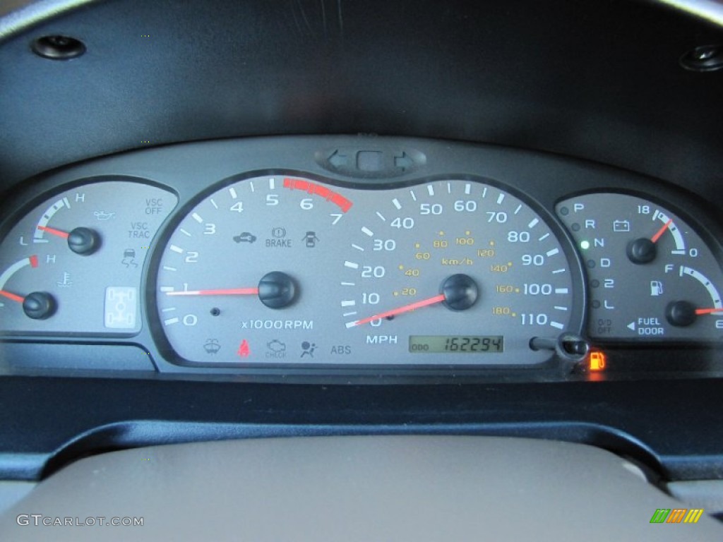 2003 Toyota Sequoia SR5 4WD Gauges Photo #60176277