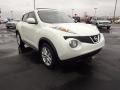 2011 White Pearl Nissan Juke SV  photo #3