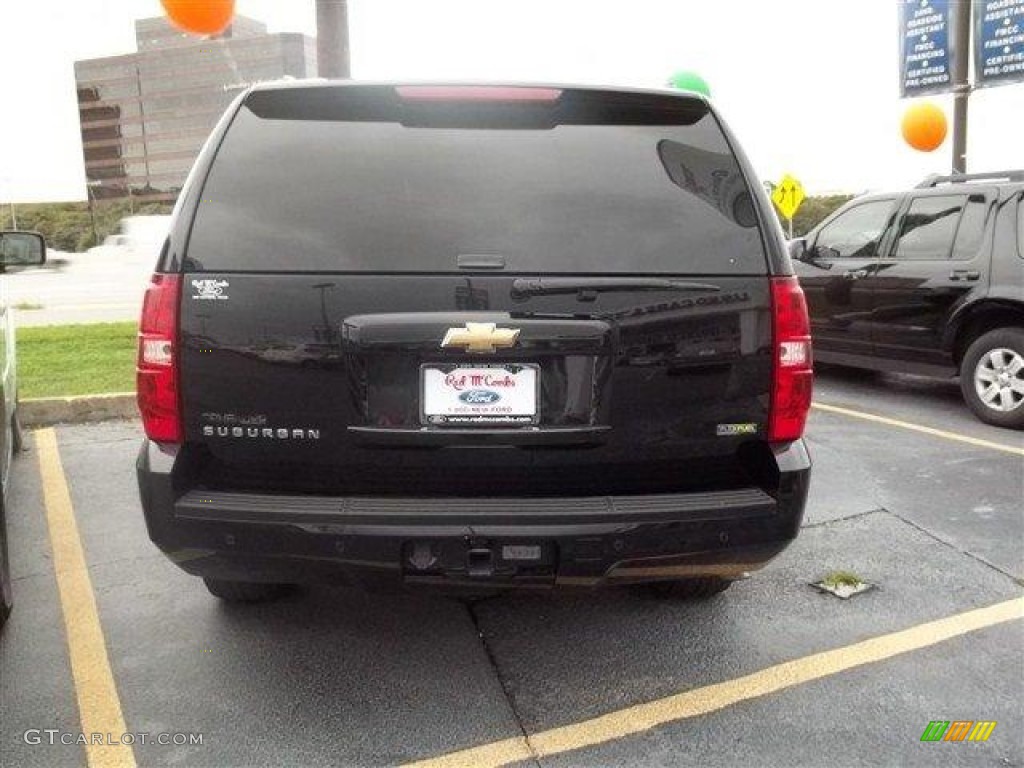 2007 Suburban 1500 LT - Black / Ebony photo #3