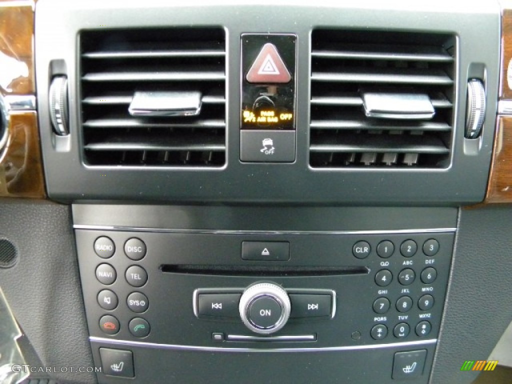 2012 Mercedes-Benz GLK 350 4Matic Controls Photo #60182139