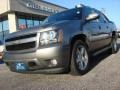 2009 Graystone Metallic Chevrolet Avalanche LT  photo #1