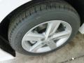 Super White - Camry SE Photo No. 7