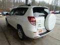 Super White - RAV4 I4 4WD Photo No. 4