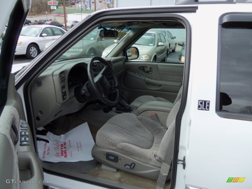 2001 Jimmy SLE 4x4 - Summit White / Beige photo #10
