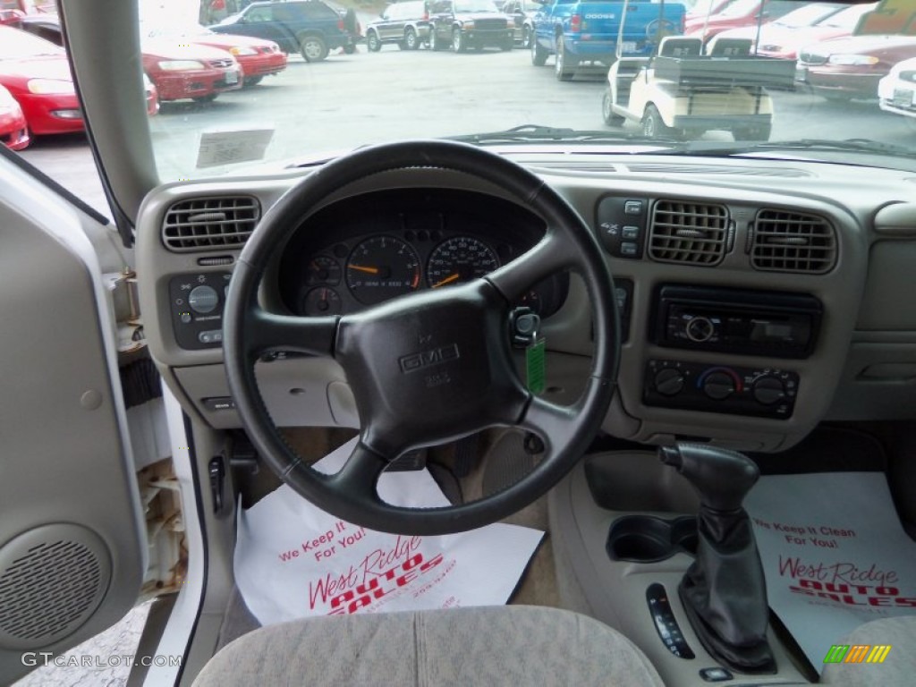 2001 Jimmy SLE 4x4 - Summit White / Beige photo #12