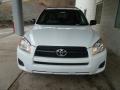 Super White - RAV4 I4 4WD Photo No. 6