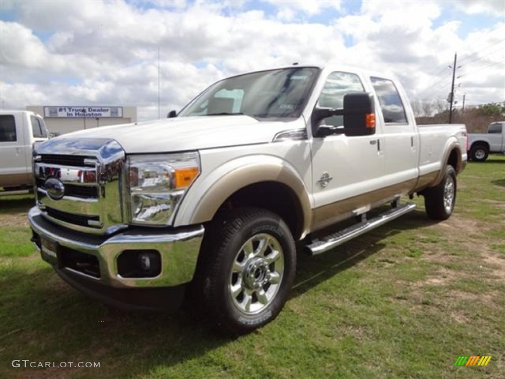 2012 F350 Super Duty Lariat Crew Cab 4x4 - White Platinum Metallic Tri-Coat / Adobe photo #3