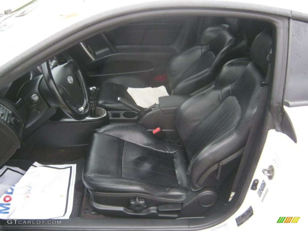 Black Interior 2004 Hyundai Tiburon GT Photo #60195486