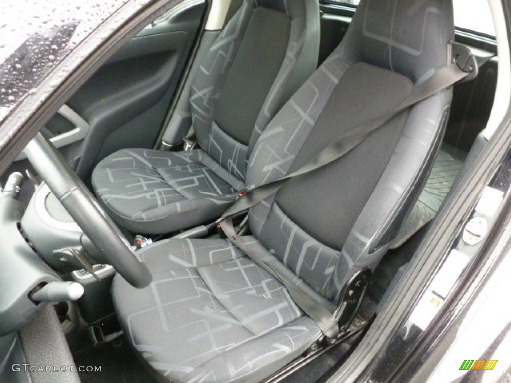 2009 Smart fortwo passion coupe Front Seat Photo #60196384