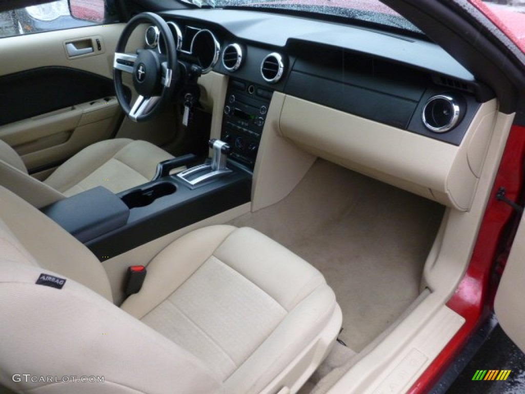 2008 Ford Mustang V6 Deluxe Convertible Medium Parchment Dashboard Photo #60196660