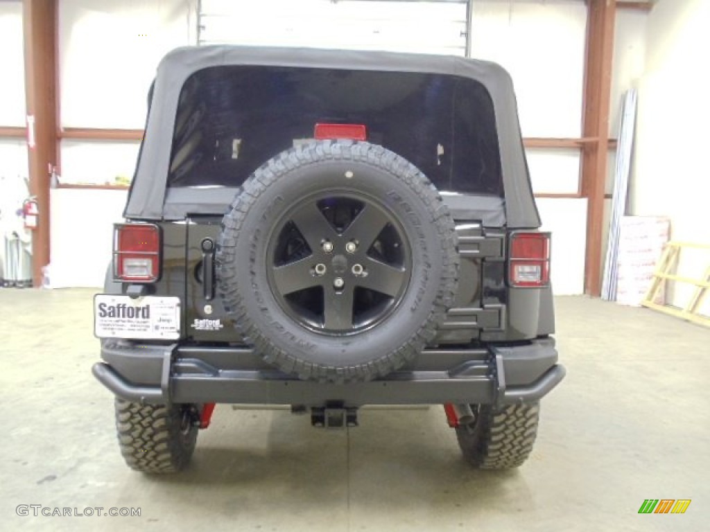 2012 Wrangler Call of Duty: MW3 Edition 4x4 - Black / Call of Duty: Black Sedosa/Silver French-Accent photo #4