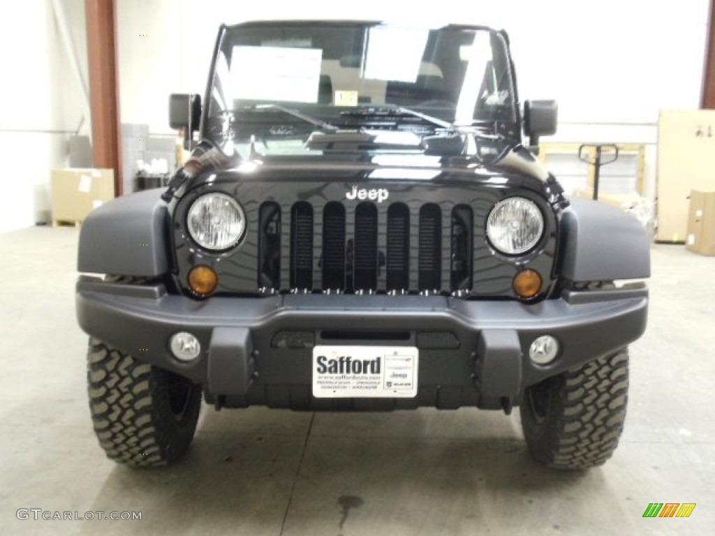 2012 Wrangler Call of Duty: MW3 Edition 4x4 - Black / Call of Duty: Black Sedosa/Silver French-Accent photo #8