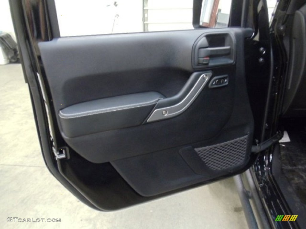 2012 Jeep Wrangler Call of Duty: MW3 Edition 4x4 Call of Duty: Black Sedosa/Silver French-Accent Door Panel Photo #60197962