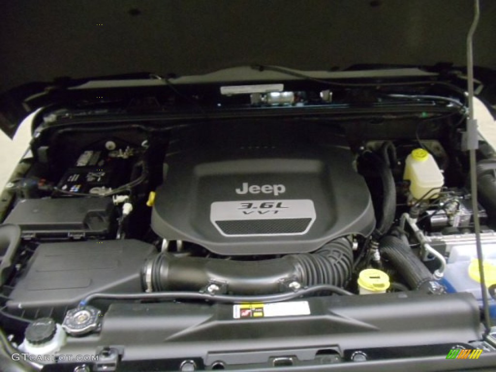 2012 Jeep Wrangler Call of Duty: MW3 Edition 4x4 3.6 Liter DOHC 24-Valve VVT Pentastar V6 Engine Photo #60198154