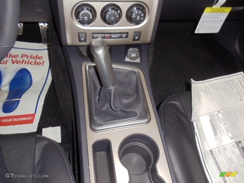 2012 Dodge Challenger SRT8 392 6 Speed Manual Transmission Photo #60198292