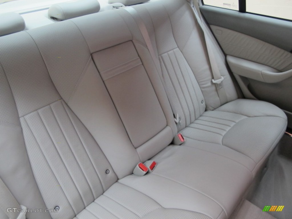 2005 Mercedes-Benz S 55 AMG Sedan Rear Seat Photos