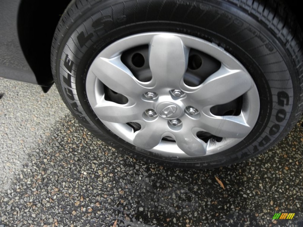 2007 Hyundai Elantra GLS Sedan Wheel Photo #60200674