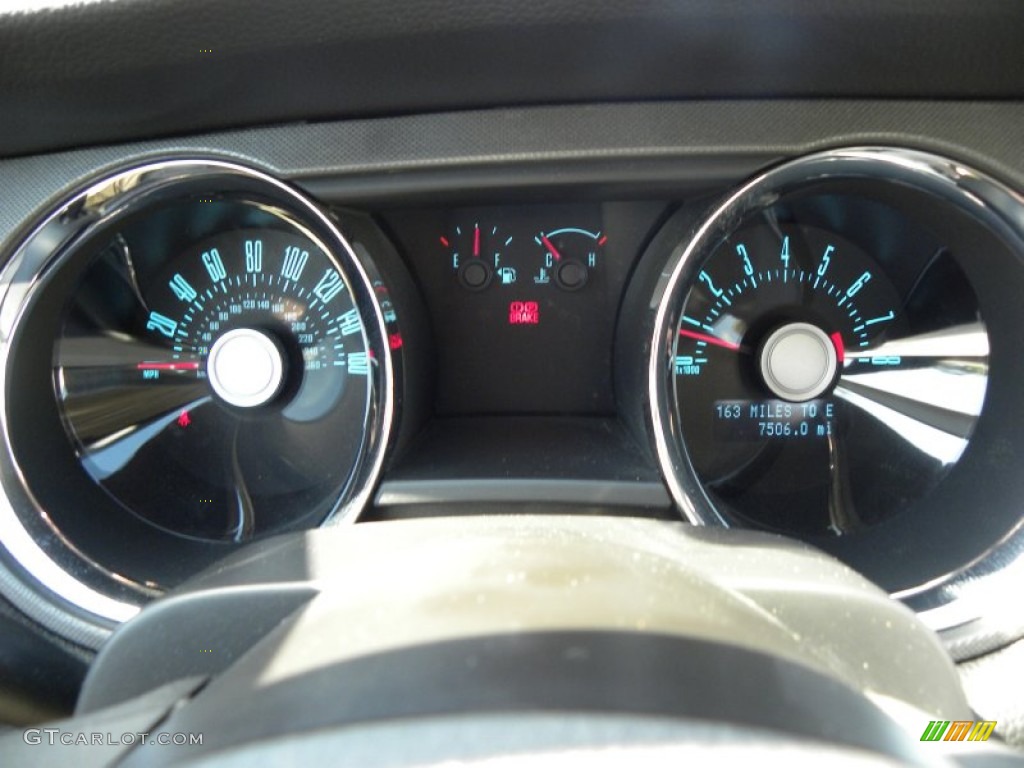 2011 Ford Mustang V6 Coupe Gauges Photo #60201325