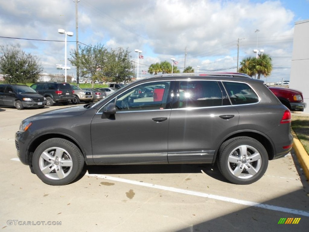 Galapagos Metallic 2012 Volkswagen Touareg VR6 FSI Lux 4XMotion Exterior Photo #60201676