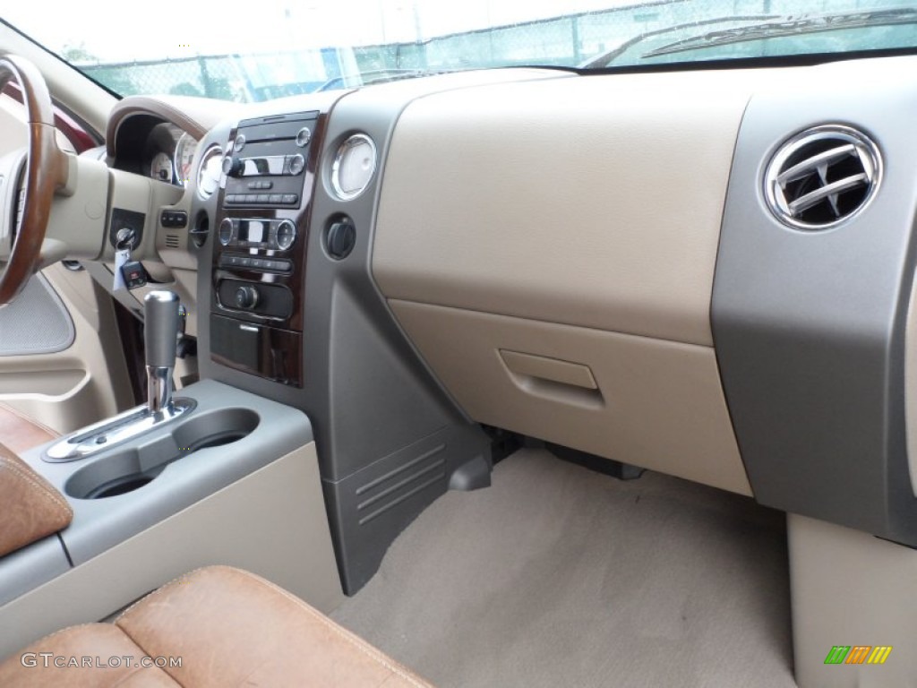 2008 Ford F150 King Ranch SuperCrew Tan/Castaño Leather Dashboard Photo #60205158