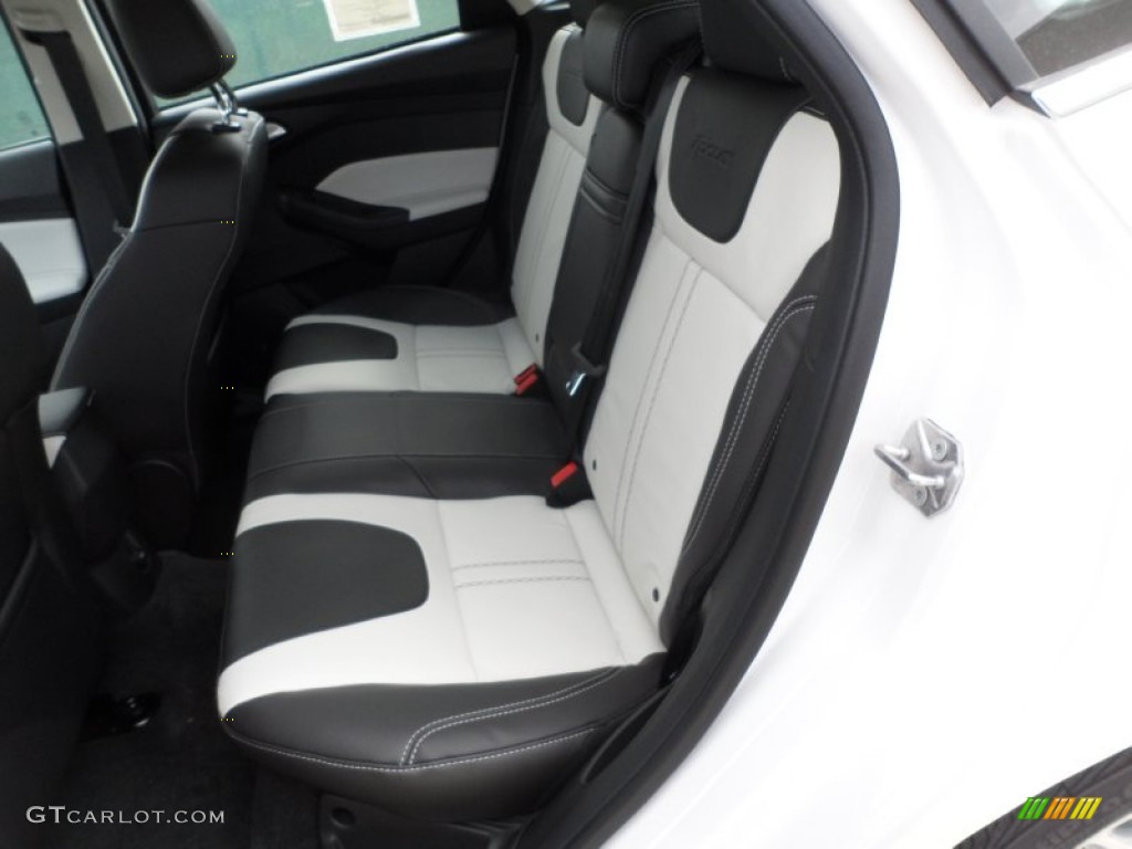 2012 Ford Focus Titanium 5-Door Rear Seat Photo #60207874