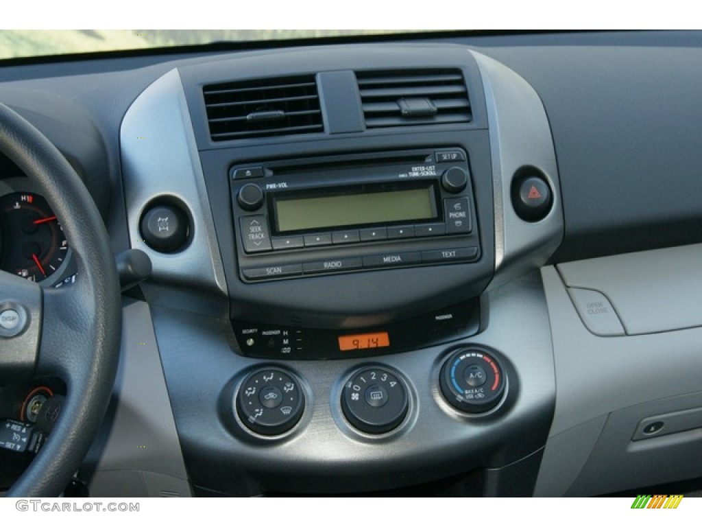 2012 Toyota RAV4 I4 4WD Controls Photo #60209170