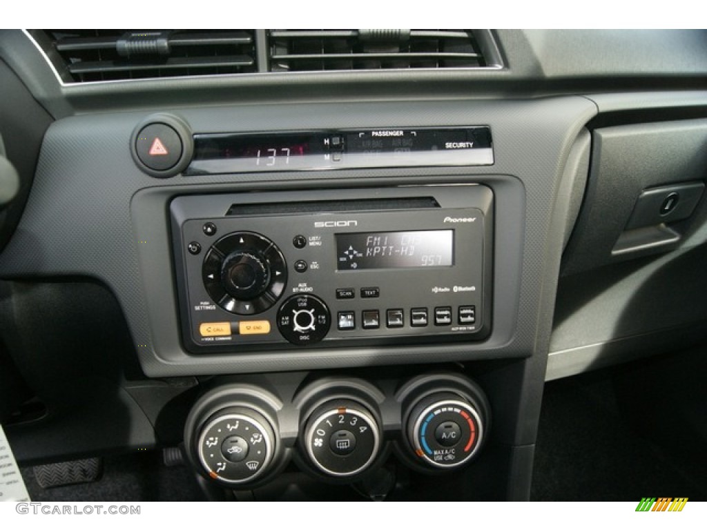 2012 Scion tC Standard tC Model Controls Photo #60210409