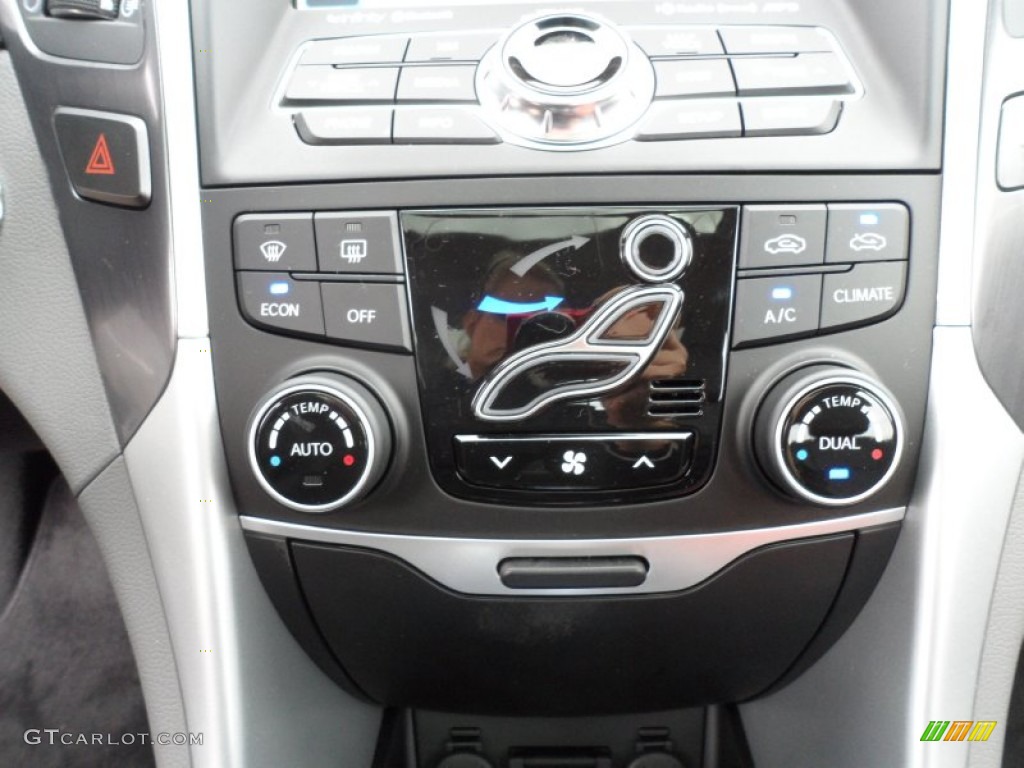 2012 Hyundai Sonata Hybrid Controls Photo #60211963