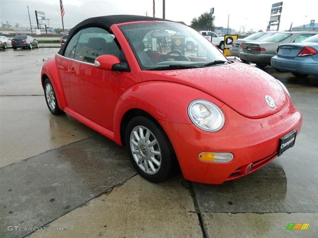 Uni Red 2004 Volkswagen New Beetle GLS Convertible Exterior Photo #60216625