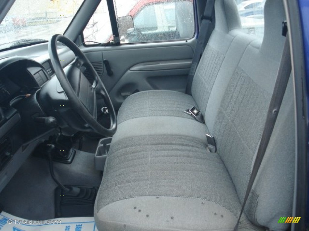 1995 F150 XLT Regular Cab 4x4 - Bright Sapphire Pearl Metallic / Gray photo #9