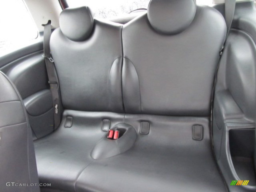 2004 Mini Cooper Hardtop Rear Seat Photo #60217489