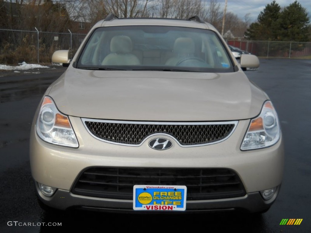 2009 Veracruz Limited AWD - Satin Beige / Beige photo #24