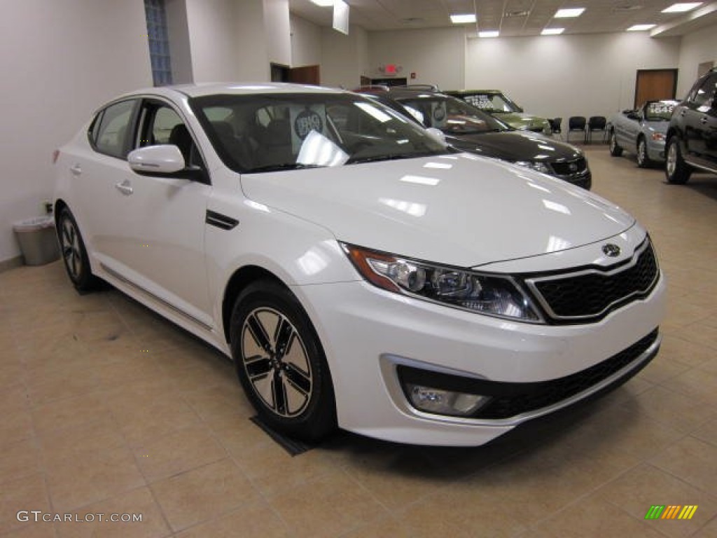 2011 Optima Hybrid - Snow White Pearl / Beige photo #1